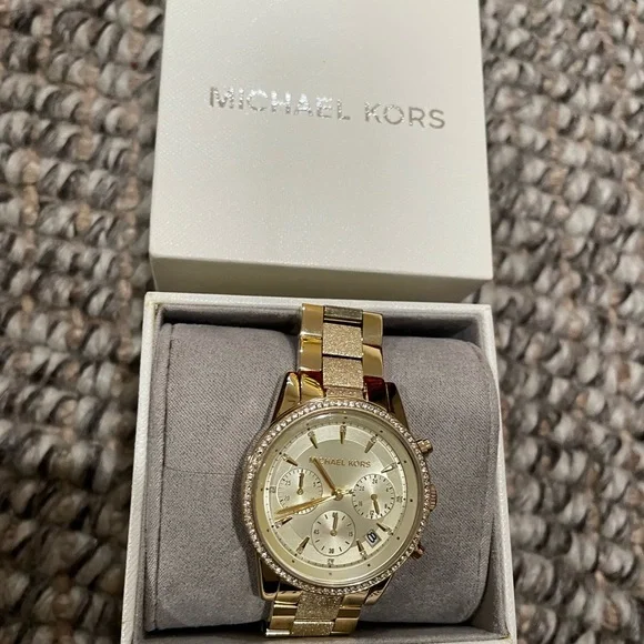 NWT Michael Kors Gold Ritz watch.Never been worn display picture 1